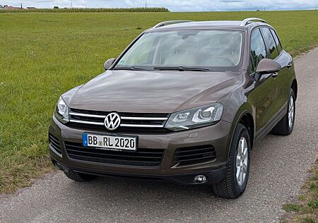 VW Touareg Volkswagen 3.0 V6 TDI Tiptronic AHK Navi BlueMotion