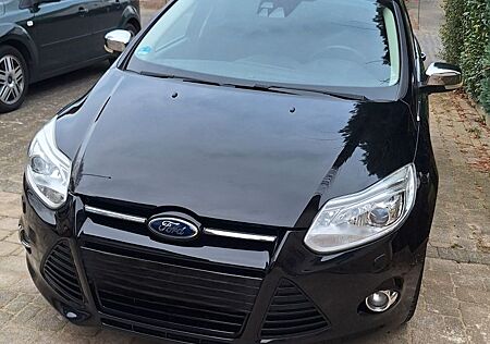 Ford Focus 1,6 EcoBoost 110kW Titanium Turnier