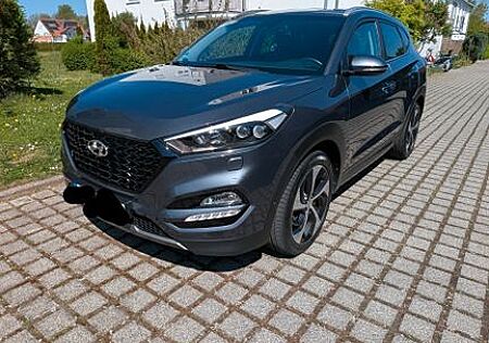 Hyundai Tucson blue 1.7 CRDi DCT Premium 2WD Premium