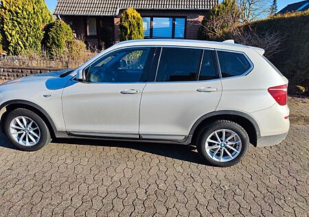 BMW X3 sDrive18d xLine xLine