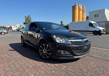 Opel Astra GTC 1.7 CDTI Tüv Neu