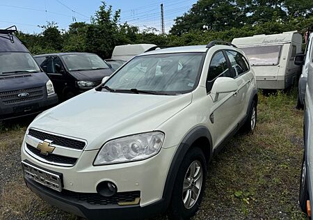 Chevrolet Captiva 2.4 LS 2WD 5-Sitzer