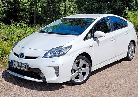 Toyota Prius Executive LED/Navi/Kam/IPA/HeadUp/Keyless