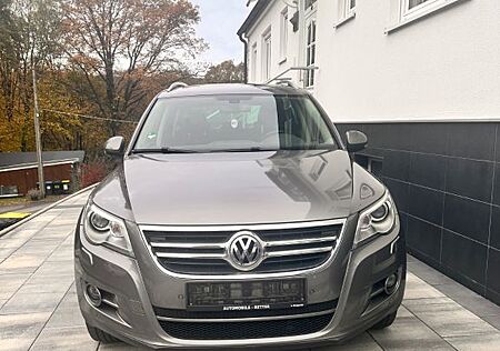 VW Tiguan Volkswagen 2.0 TDI DSG 4MOTION