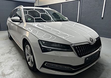 Skoda Superb Combi Style ACC*AHK*LED*