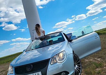 VW Eos Volkswagen 2.0 TDI - NEU TÜV/ Vollleder/Tempomat/8-fach