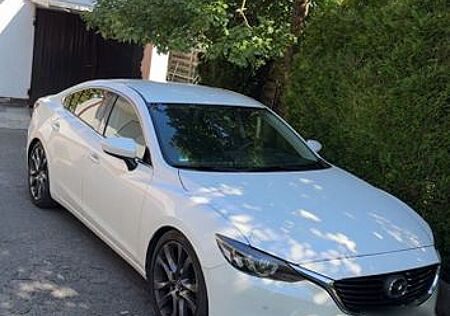 Mazda 6 2.2 SKYACTIV-D 175 Sports-L. AT Sports-Line