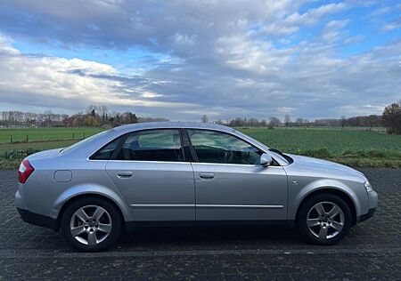 Audi A4 3.0 Tiptronic quattro S4 Automatik V8