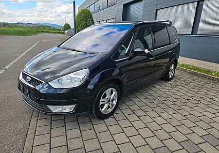 Ford Galaxy Titanium / 2,2 TDCI /TÜV /