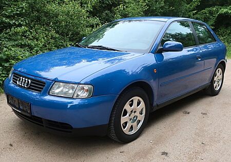 Audi A3 1.8 Attraction