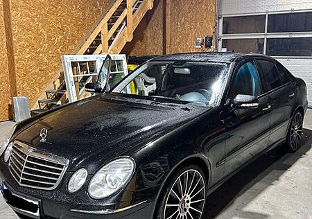 Mercedes-Benz E 320 CDI AVANTGARDE Avantgarde