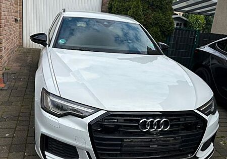 Audi A6 50 TFSI e quattro S tronic Avant -