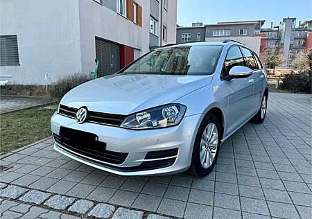 VW Golf Volkswagen Variant Klima / PDC / Anhängerkupplung