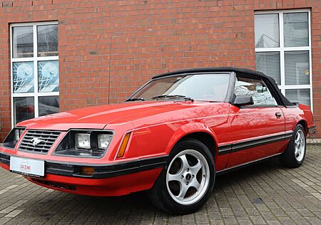 Ford Mustang Cabrio 3.8 Automatik Leder Klima TÜV Neu