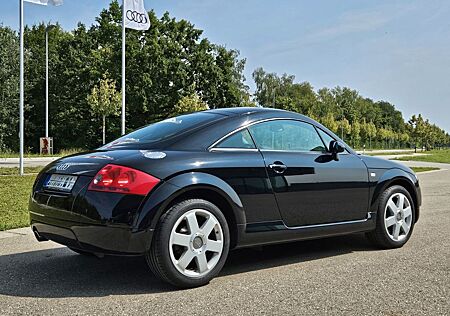 Audi TT Coupe 1.8T 132 kW - Sammler: no ESP/Spoil./AC