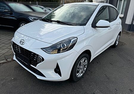 Hyundai i10 Pure 1 Hand Kamera PDC