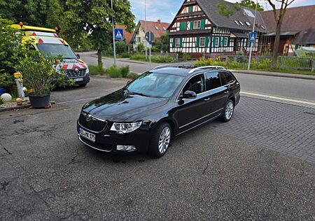 Skoda Superb Kombi Elegance / 170 PS Diesel