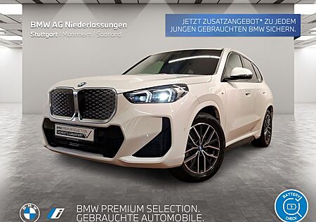 BMW iX1 xDrive30 M Sport AHK LiveCockpitProf Kamera