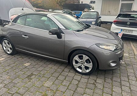 Renault Megane gebraucht kaufen Renault Megane III Coupe / Cabrio Dynamique