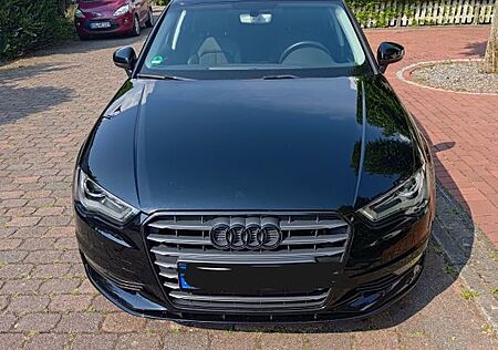 Audi A3 1.6 TDI S tronic -