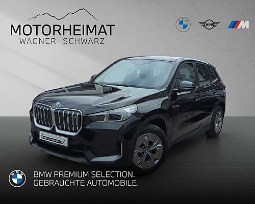 BMW iX1 xDrive30 Live Cockpit Prof Lenkradhzg LED