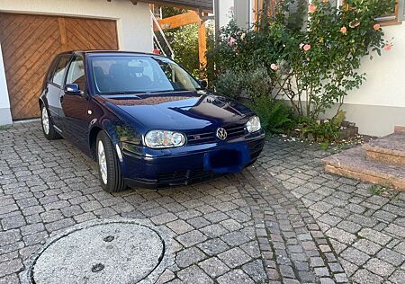 VW Golf Volkswagen 2.8 V6 4motion