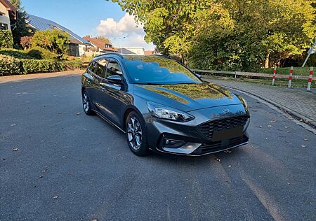 Ford Focus 1,5 EcoBoost 110kW ST-Line Turnier Aut...