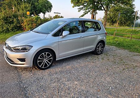 VW Golf Sportsvan Volkswagen 1.4 TSI Highline BMT Highline