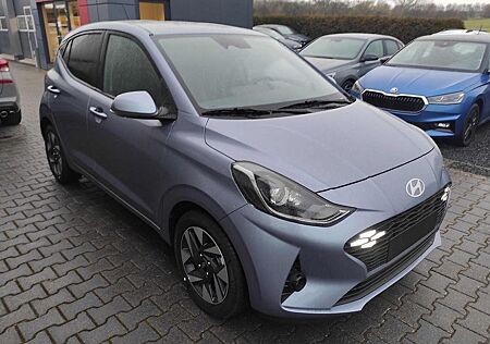 Hyundai i10 1.0 Smart*Navi*PDC*Cam*Klima*