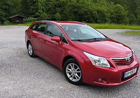 Toyota Avensis Combi Edition 1.8 Valvematic Edition