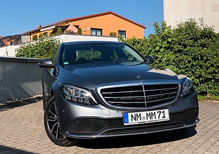 Mercedes-Benz C 180 Autom. -