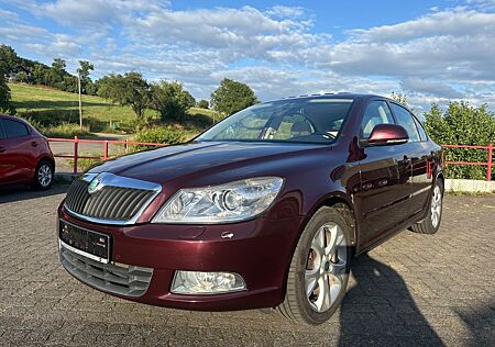 Skoda Octavia 1.8 TSI Leder*Xenon*Tempomat*Alu*1 Hand
