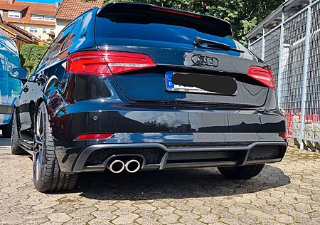 Audi A3 35 TFSI Sportback -Sline