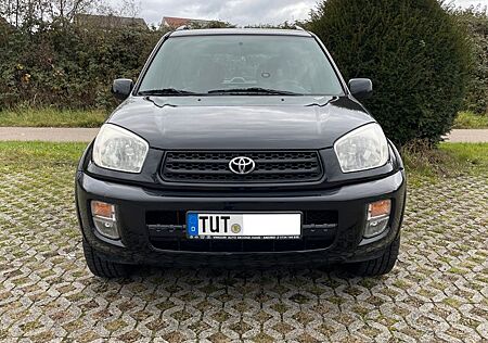 Toyota RAV 4 RAV4 2.0 4x4 Automatik TÜV 10/2025