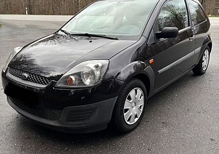 Ford Fiesta 1,3 51 kW Ambiente Ambiente