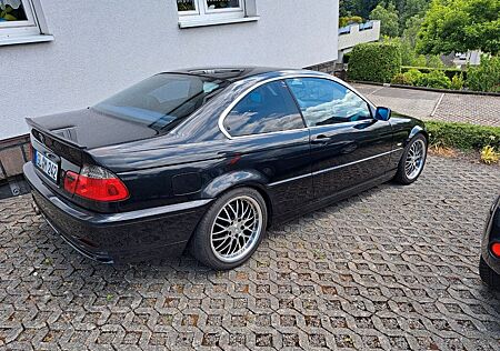 BMW 325Ci -