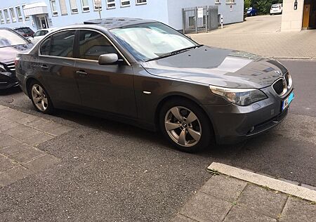 BMW 523i - N52B25 Handschalter!