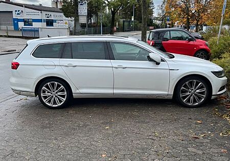 VW Passat Variant Volkswagen 2.0 TDI SCR 176kW DSG 4MOT Hi...
