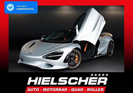 McLaren 750S - B&W Lift Elite Paint Carbon Interior 360°