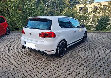 VW Golf Volkswagen 2.0 TSI GTI GTI