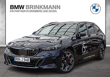 BMW i5 gebraucht kaufen BMW i5 eDrive40 Touring Elektro M Sport AHK B&W Pano
