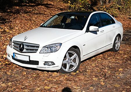 Mercedes-Benz C 350 C350 V6-Panorama-Vollleder-Harman Kardon-Keyless