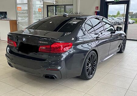 BMW 550i xDrive A Luxury Line Luxury Line