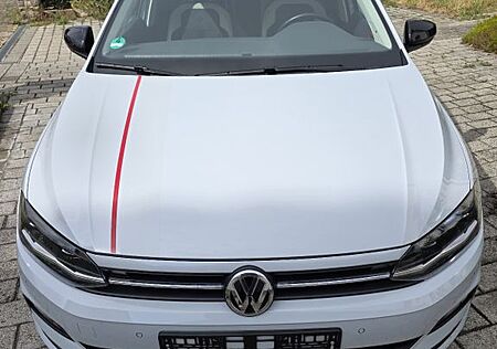 VW Polo Volkswagen 1.0 TSI 70kW beats beats