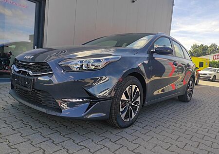 Kia Cee'd Sportswagon Ceed SW AT Spin*Navi*Shzg*Lhzg*PDC*Cam*16Zoll