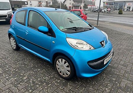 Peugeot 107 Filou(UNFALL)