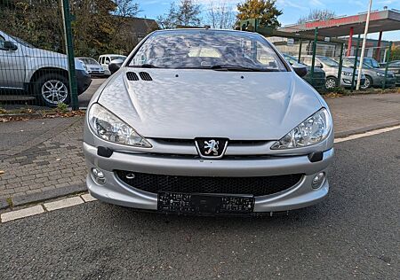Peugeot 206 Cabriolet CC Platinum* 1 HAND* TÜV NEU*