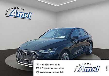 Audi A3 1.5 35 TFSI S-Line Sportback*AHK*Kam*FLA*Navi
