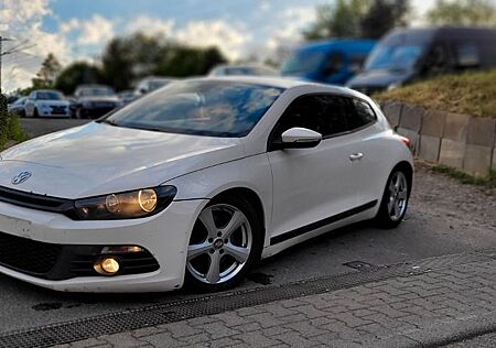VW Scirocco Volkswagen 2.0 TSI 147