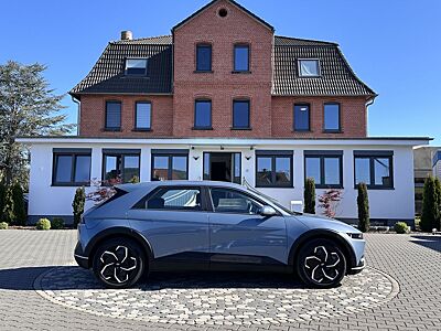Hyundai Ioniq 5 Elektro LED ACC NAV CAM SHZ SOH 96,8%